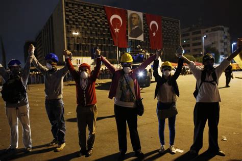 Turkey Protests EU Parliamentarians Call Out Erdoğan For Police