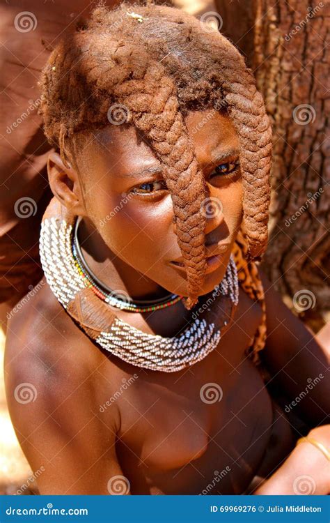 Tribu De Himba Foto Editorial Imagen De Aguja Tradicional 69969276