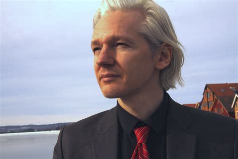 ASSANGE ARRESTED: A WARNING TO JOURNALISTS WHO EXPOSE TRUTH ABOUT POWER
