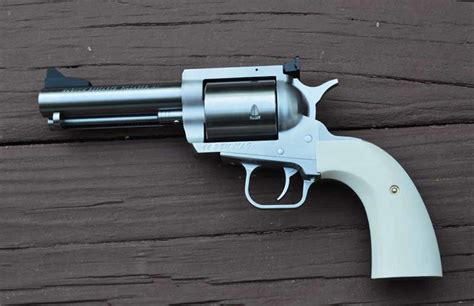 Handgun Hunting 10 Best Hunting Revolver Options 2021 Gun And Survival