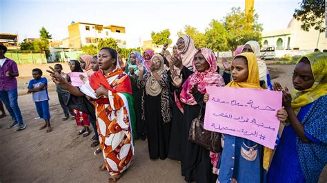 Sudan Internet Cuts Complicate Civil Disobedience Campaign Against Coup