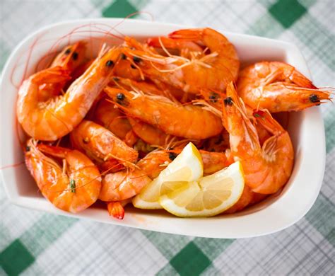 Buy Giant King Prawns 20 30 Online At The Best Price Free Uk Delivery
