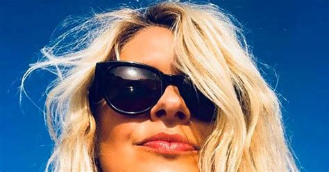 Crazy cash with crazy gigs (1.09 mb) crazy cash with crazy gigs source title: Everyone's going crazy for this sunglasses brand loved by ...