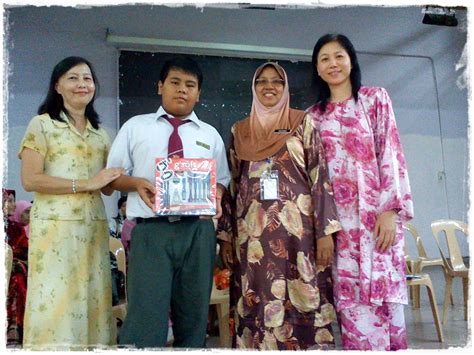 Fiszkoteka, your checked indonesian english dictionary! Ketua Kelas Terbaik, Kelas Terceria & Kelas Terbersih ...