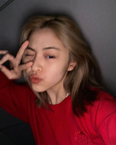 Itzy Pics On Twitter Instagram Update South Korean Girls Korean