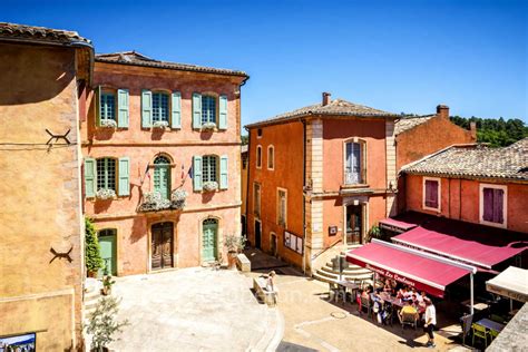 Discover Roussillon Provence What To Do Where To Stay