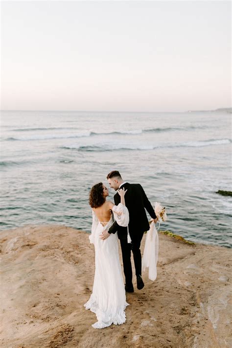 Sunset Cliffs Elopement San Diego Wedding Inspiration Southern