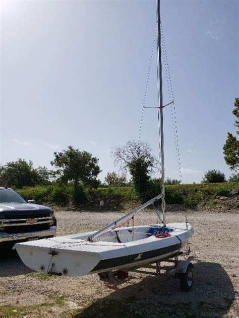 Vanguard 15 2001 Austin Texas Sailboat For Sale From Sailing Texas
