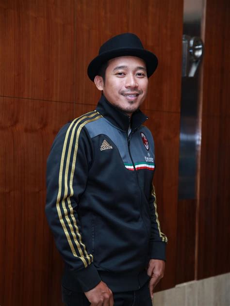 Doa Wendi Cagur untuk Mendiang Ayah Denny Cagur - Celeb ...