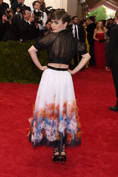 Lily Collins In Chanel Couture At 2015 Met Gala