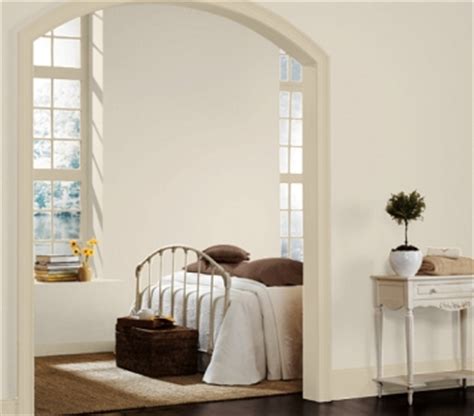 Need help picking a matching color for divine white sw 6105? I Need Coastal Home Painting Ideas!