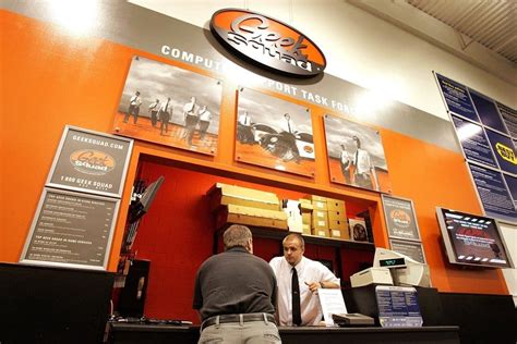 More Competition Could Cut Into Best Buys Lucrative Geek Squad Service