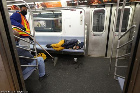 Photos Show Vagrants Sleeping On Nyc Subway Seats The Day After Transit Safety