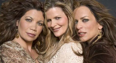 80s Girl Group Expose Returns To Stage Houston Chronicle