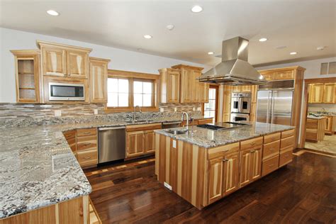Rustic Hickory Kitchen Cabinets Paul Idaho Traditional