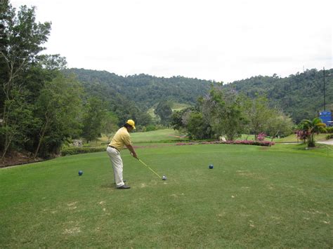 Maps » golf & country clubs » selangor » bukit unggul golf & country club. pakdoktergolfblog: Staroba April Medal : The Bukit Unggul ...
