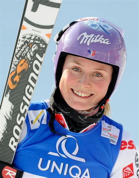 La Skieuse Tessa Worley Championne De Slalom Géant Elle