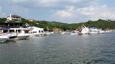 Partying On Lake Travis Devils Cove 9316 Youtube