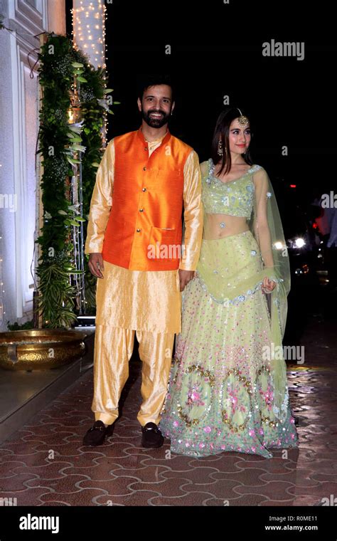 actor aamir ali with wife sanjeeda shaikh attend shilpa shetty s diwali party at juhu in mumbai