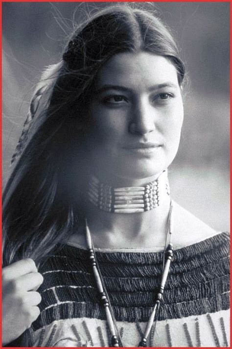 Awesome Native American Hairstyles Collection In 2020 Native American