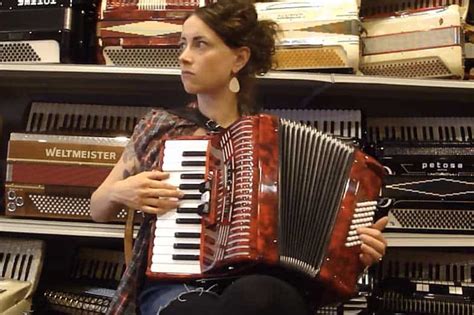 Well, the amount of time that it takes to learn js really depends on the method you use. How Long Does It Take To Learn Accordion? | Musical ...