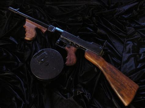 Gangster Tommy Gun Thompson M1928 Al Capone 1092 Code 382