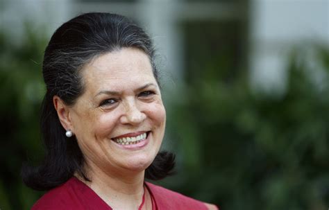 Sonia Gandhi Celebrates New Year In Mussoorie Dynamite News