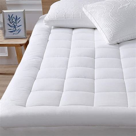 Queen mattress bag by chateau for moving pillow top mattress. EMONIA Queen Pillow Top Fitted Mattress Pad