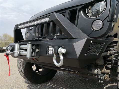 Custom Bumper With Winch Plate Allows Installation Of Most