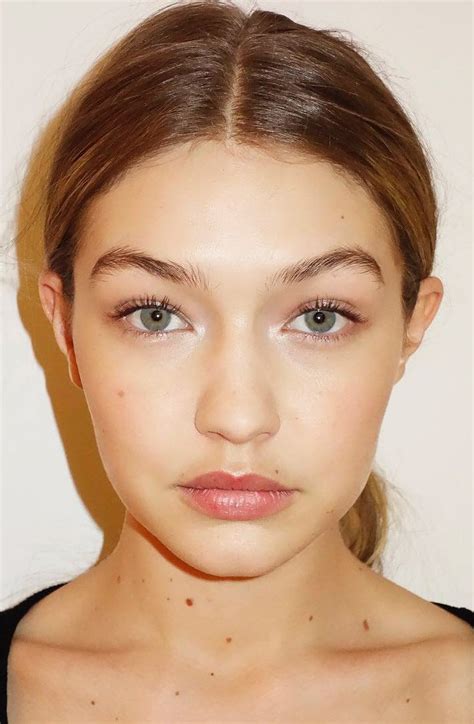 These Gigi Hadids No Makeup Looks Are Gorgeous That You Can Copy