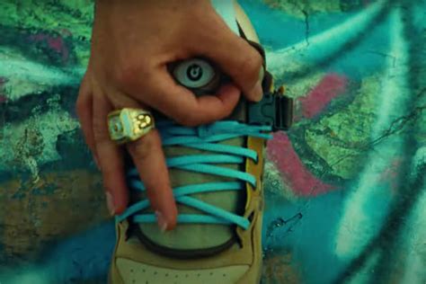 A release for the bad bunny x adidas forum easter egg has not yet been set, but with the holiday on the horizon, you can expect to learn more soon. Did Bad Bunny Tease an Adidas Forum Collab in 'Yo Visto Así' Video? - Footwear News