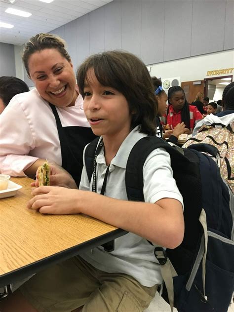 Celebrity Chef Aria Kagan Visits Mcnicol Middle To Teach Kids Healthy