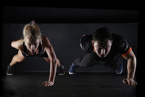 Hd Wallpaper Fitness Couple Doing Working Out Exercises In The Gym