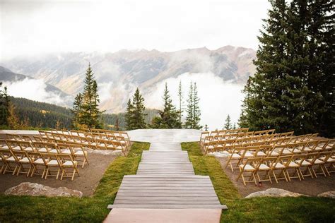 Wedding Ceremony In The Mountains Countrywedding Fall Mountain