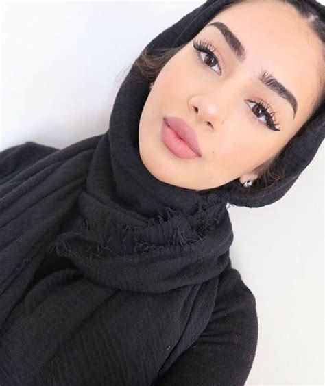 Love It Glamorous Pemuja Wanita Hijab Makeup Beautiful Hijab Arab