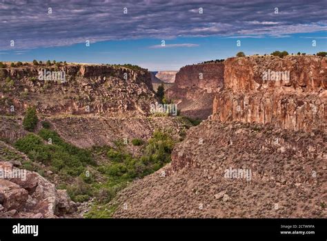 Rio Grande Gorge Near Taos New Mexico Usa Stock Photo Alamy