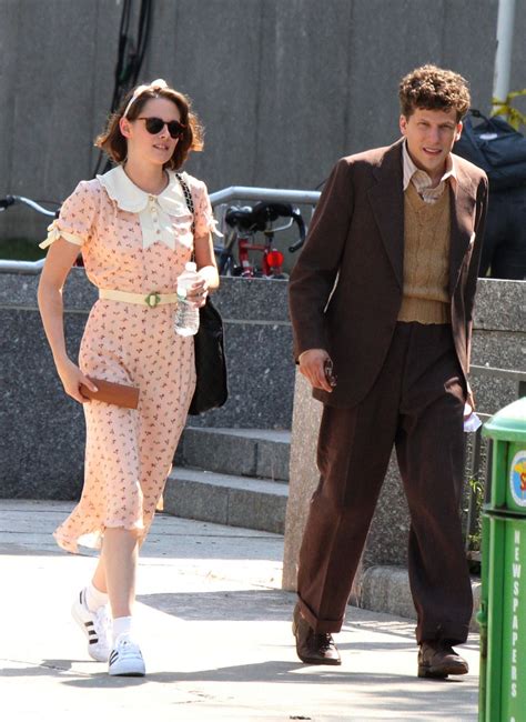 Kristen Stewart On The Set Of New Woody Allens Movie In New York 0908