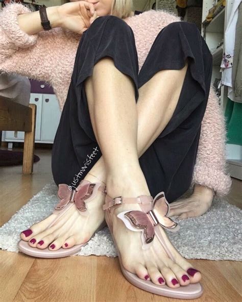 Pin On Sexy Feet2