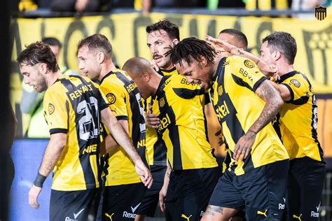 Peñarol Campeón Sin Jugar En El Torneo Apertura De Uruguay El Gráfico