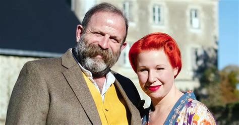 Who Are Dick Strawbridge And His Wife Angel Adoree Escape To The Château Couple Who Renovated