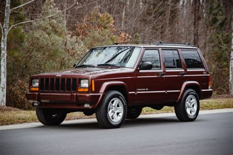 No Reserve 2001 Jeep Cherokee Classic 2001 Jeep Cherokee Jeep