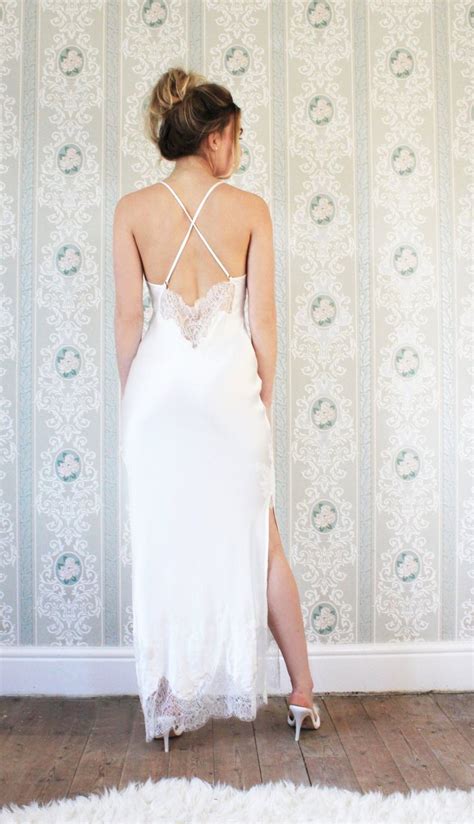 What To Wear Under My Wedding Dress Shapewear Guide What To Wear Under Your Wedding Dress