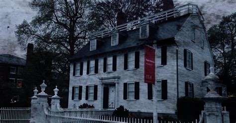 Salem Haunted Footsteps Ghost Tour Getyourguide