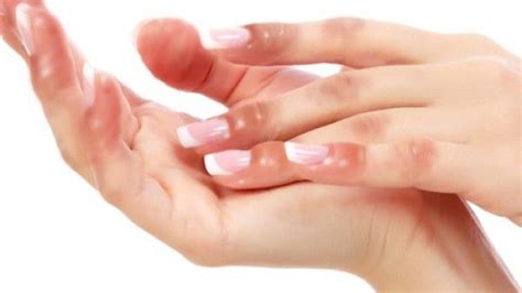 Dermatite Alle Mani Come Curarla Prodotto Speciale Pulizia Viso Estetista