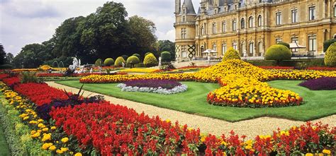 Selling thousands of garden furniture and household goods to the uk and europe. Waddesdon Manor Gardens, Buckinghamshire, England | Immacu ...