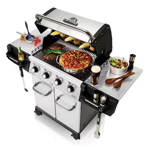 Broil King Regal S420 Pro 4 Burner Propane Gas Grill Stainless Steel