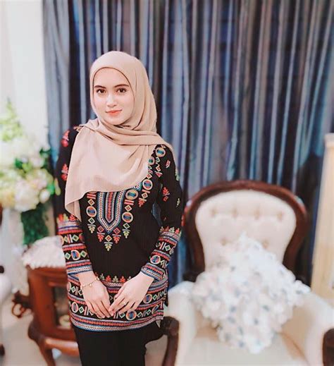 Malay Beautiful Hijaber Asyiqin Khairi Cute Pemuja Wanita Hijabi