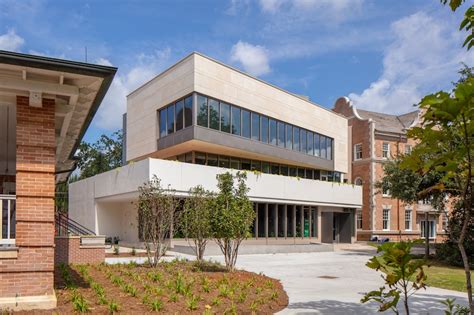 Tulane Universitys New Student Center Combines The Old And The New