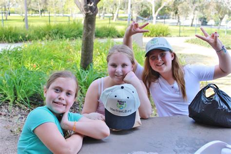 HUNTINGTON BEACH GIRL SCOUT TROOP 746 NEIGHBORHOOD CLEAN UP DAY And