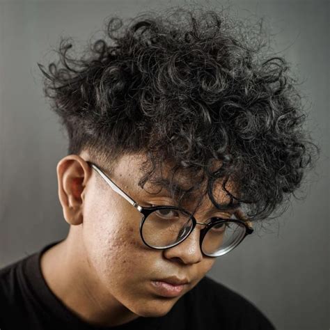 Https://tommynaija.com/hairstyle/asian Curly Hair Male Hairstyle
